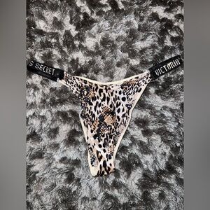 Victoria’s Secret shine strap Brazilian pantie